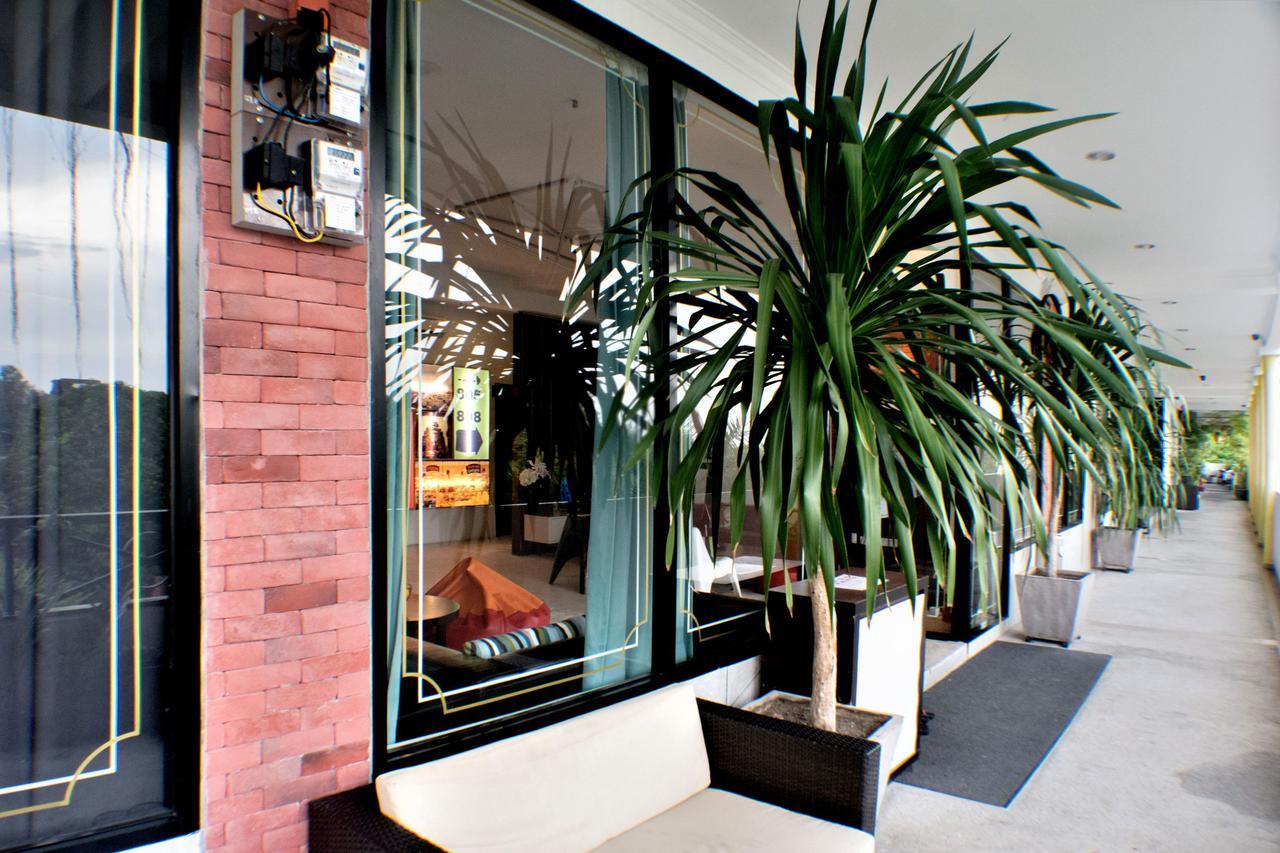 Zen Rooms Eden Parade Tanjung Bungah  Dış mekan fotoğraf